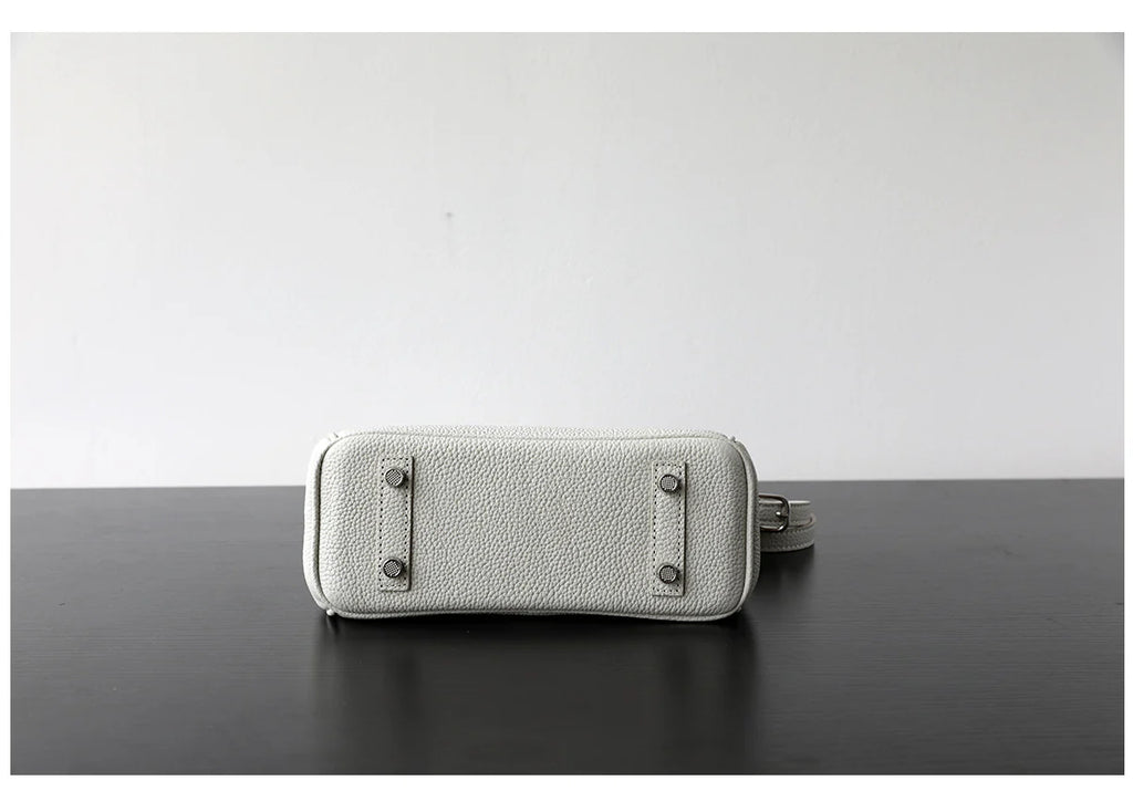 Sac à bandoulière en cuir porté épaule "Maratea"*