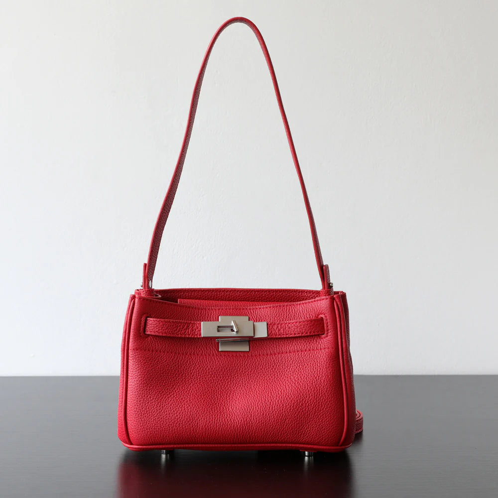 Sac à bandoulière en cuir porté épaule "Maratea"*