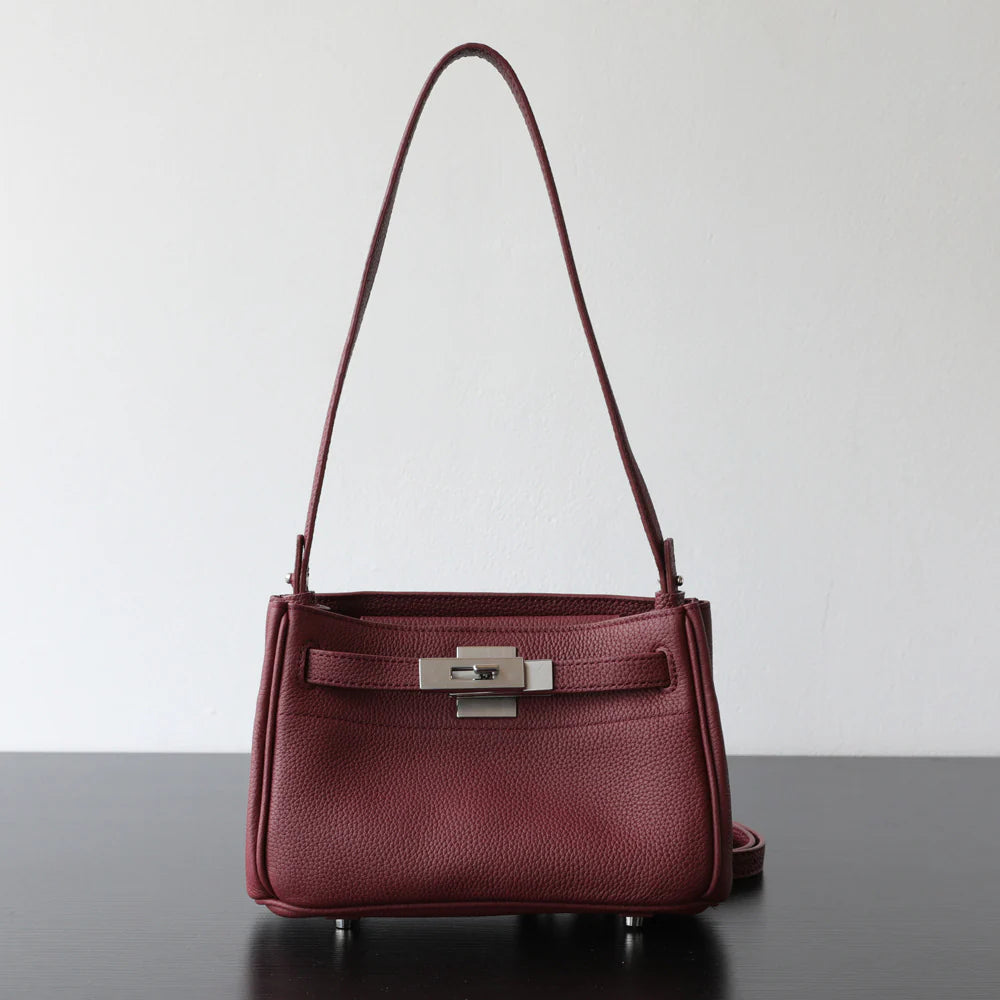 Sac à bandoulière en cuir porté épaule "Maratea"*