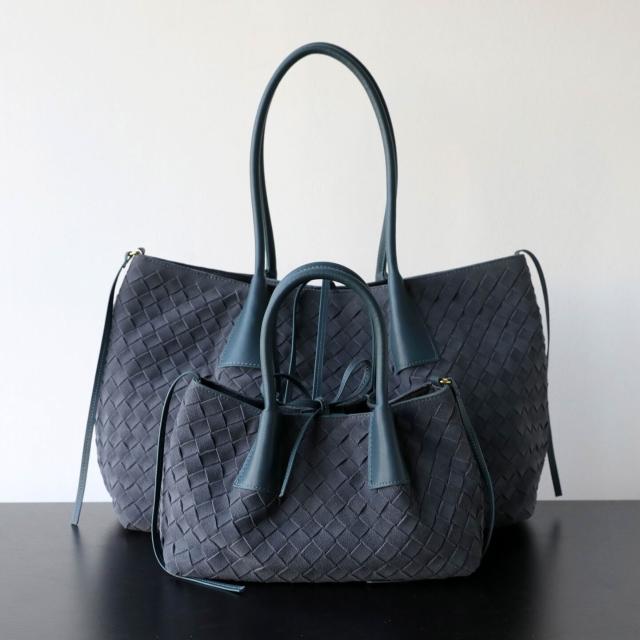 Sac cabas en cuir suédé tressé porté épaule "Carloforte"*