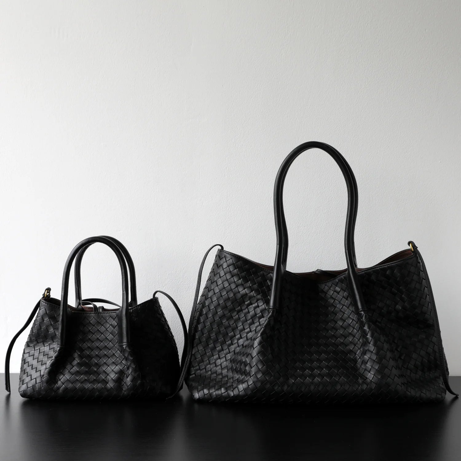 Sac fourre-tout en cuir tressé porté épaule "Montefioralle"*