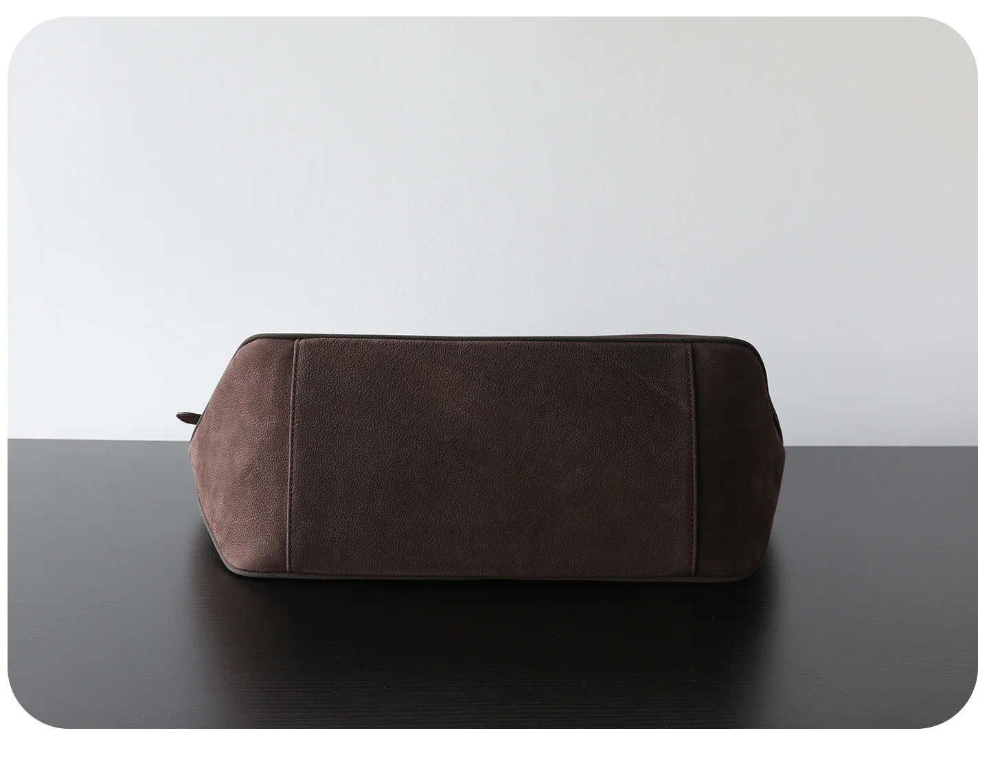 Sac fourre-tout  en suède avec ceinture décorative "Lecce" *
