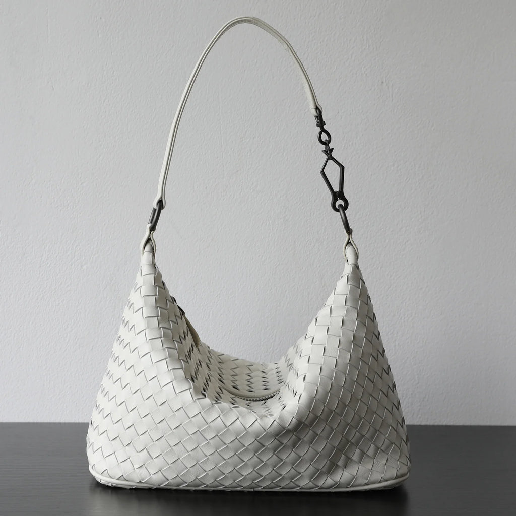 "Novara" Sac hobo femme en cuir tressé, porté épaule