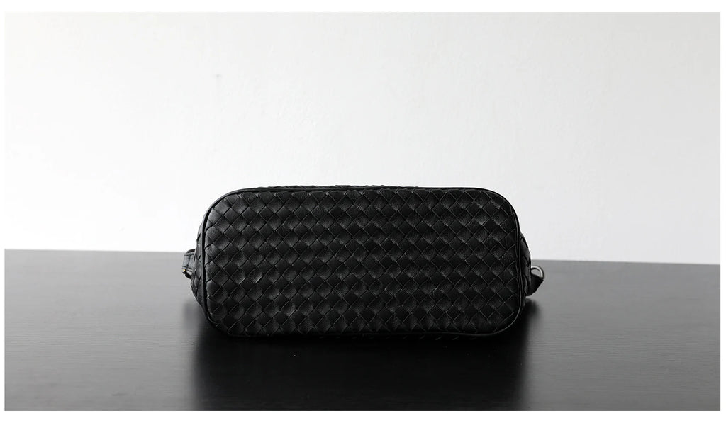 "Novara" Sac hobo femme en cuir tressé, porté épaule