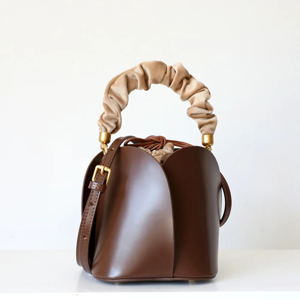 "Alberobello" Sac seau en cuir de vachette pour femme