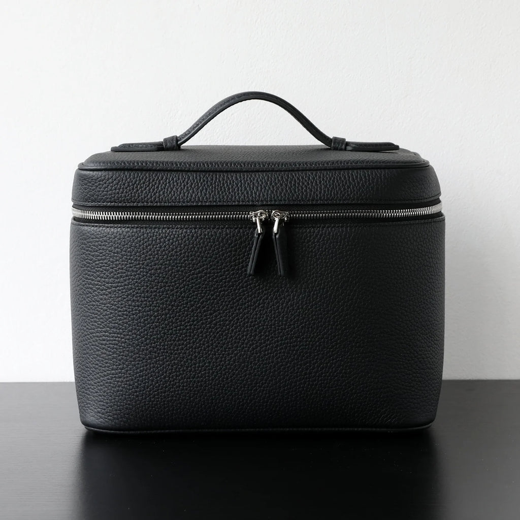 "Tropea" Trousse de maquillage en cuir de vachette souple avec compartiments